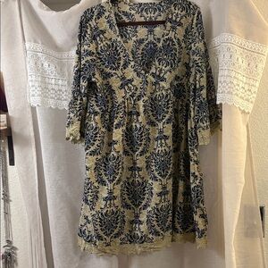 SHEIN Navy and Gold Patterned Tunic
